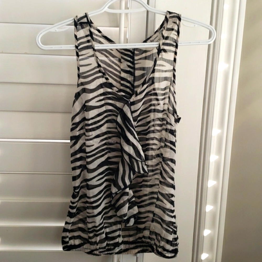 Dynamite tank blouse
